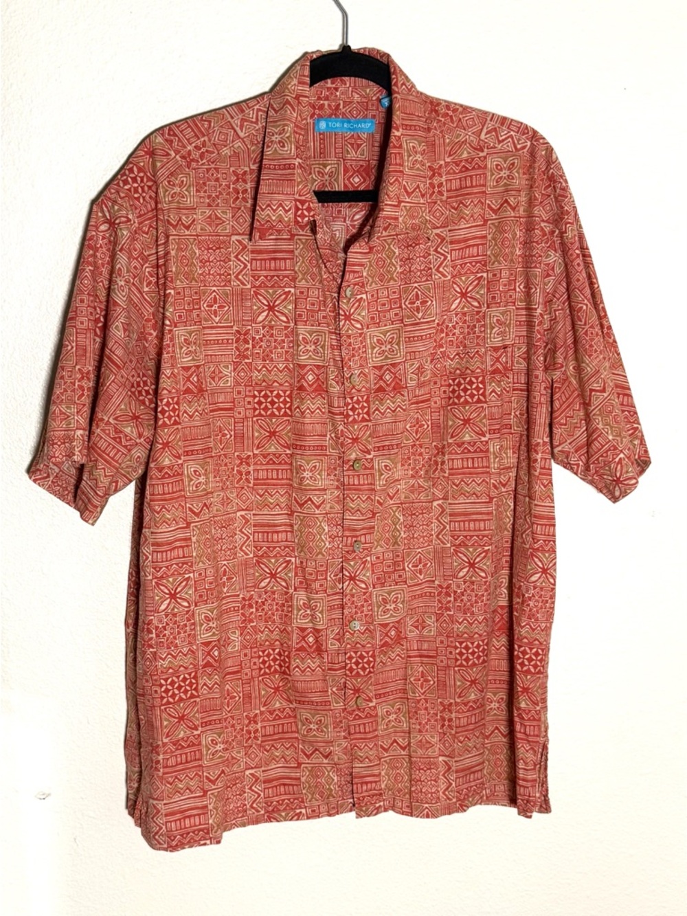 Tori Richard Mens Hawaiian Shirt Made In USA Button Cotton Tribal Size XL